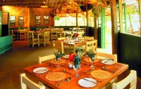 Tongan Beach Resort Hotels in 'Utungake