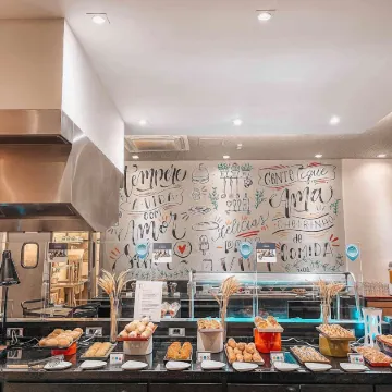 Novotel RJ Praia de Botafogo Отели рядом с достопримечательностью «Пляж Леме»