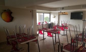 Infinity Inn & Suites