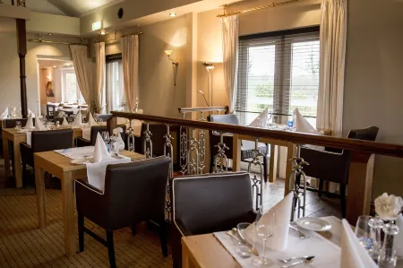 Fletcher Hotel Restaurant Heidehof Отели в г. Scharsterbrug