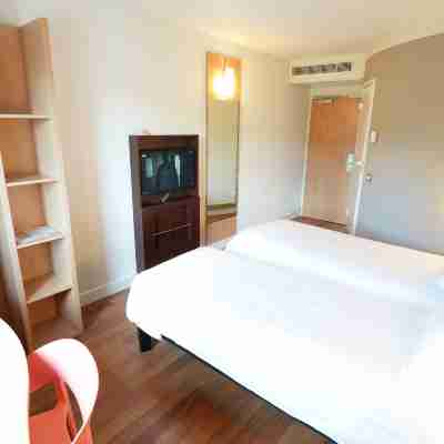Hôtel ibis Vitre Centre Rooms