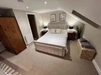 Rural Cottage-Full Kitchen-Pets Ok-Paddock Hotels in Weston