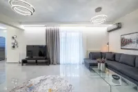 Acropolis Cozy Apartments