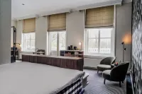 Central Park Voorburg - Relais & Chateaux Hotels in Zoetermeer