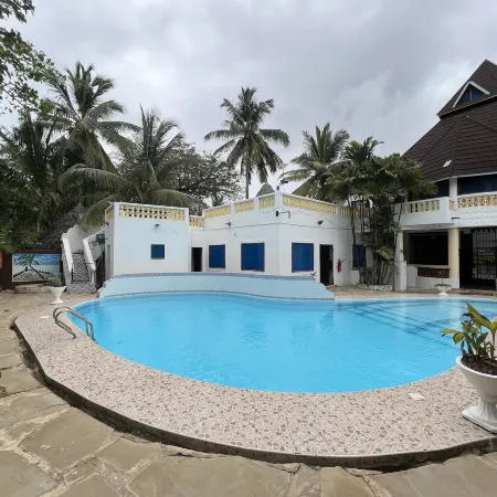 Kivuli Villas Diani-3 Bedrooms