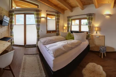 Bergchalet Falkenstein, Inzell Отели в г. Инцелль