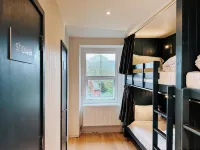 Base Camp Snowdonia, Gwersyll Cyntaf Eryri Hotel a Llanrwst