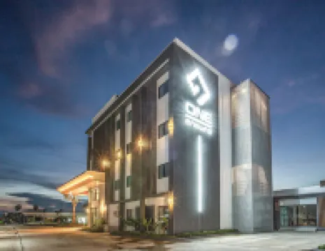 โรงแรม One สกลนคร โรงแรมใกล้โรบินสัน สกลนคร