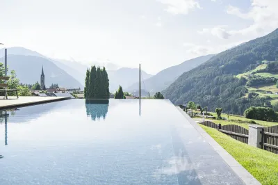 Hotel Lahnerhof Hotels in Sterzing