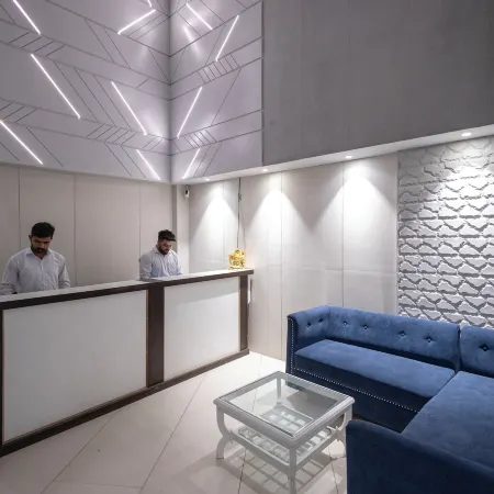 Hotel Downtown Отели рядом с достопримечательностью «Сад Роз»