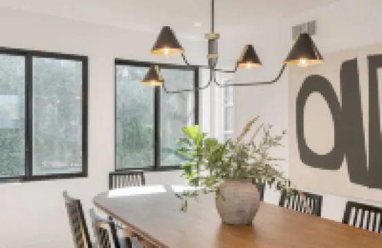 ซิลเวอร์ สกรีน บาย อะวันสเตย์ หลบหนีให้หรูในสวนหลังบ้าน