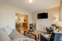 Mins to USC, Hospital, Zoo! Columbia Duet- 2 Units Hotels in Cayce