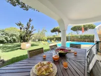 Vilamoura White House Villa with Pool by Homing