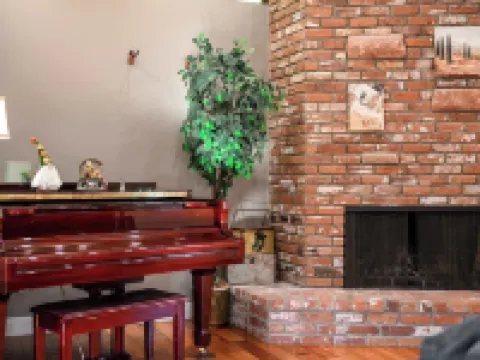 Luxury Estate with Sparkling Pool & Elegant Amenities Hotels in Glendora