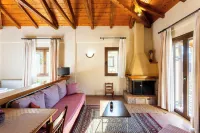 Pleiades Studios - All Season Gems Hotels in Xilokastro Evrostini