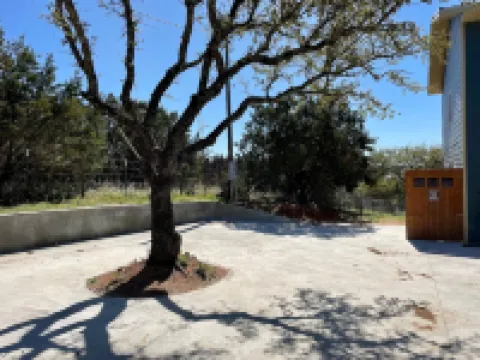 Walk to Lake LV2 EV Charge Fish Hike Pickleball Skyline Club Coming Feb 25 3 Acre Property Hotels in Buchanan Dam