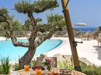 Relais Villa Carola Hotels near Romazzino Beach