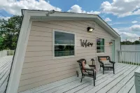 Deltaville Dockside Inn