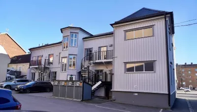 LaFri Hotels near Högskolebiblioteket i Jönköping