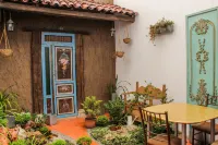Hotel Azul de la Plaza by Chat Noir - 3-Star