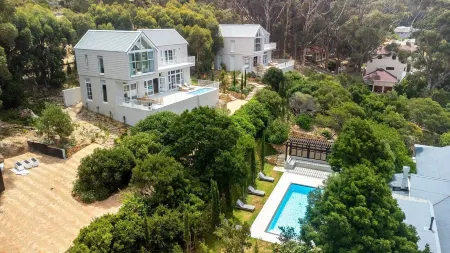 Bay Haven Collection, Hout Bay Отели рядом с достопримечательностью «Pollsmoor Prison»