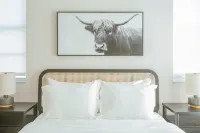 Sunshine State Sanctuary #2401 Hotels near ALDI