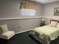 Charming 4-bedroom home with WiFi and massage chair in fabulous Colorado Springs Hotels near Men's Wearhouse
