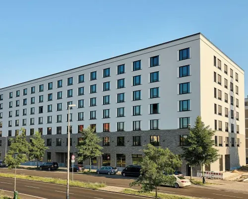 Habyt-The Waterfront Отели рядом с достопримечательностью «Конференц-центр COLONIA NOVA»