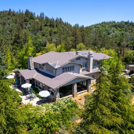 Orchard Hill