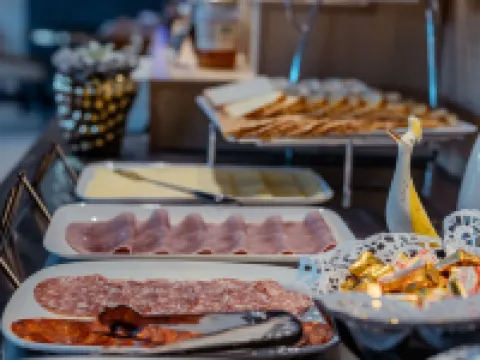 Kyriad Direct Orleans Nord - Cap Saran Hotels in Saran