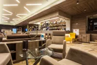 Perelik Hotel - bars