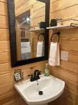 Cabin Unit 4 of 6 with AC and WiFi in serene Paige