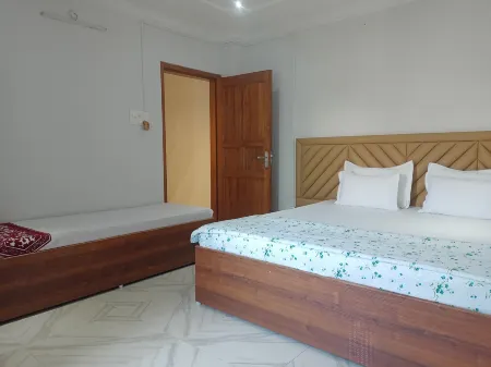 Mi Casa Homestay Отели в г. Городской округ Камруп