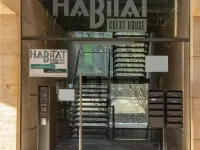 Habitat Apartments Hotels near ميوز