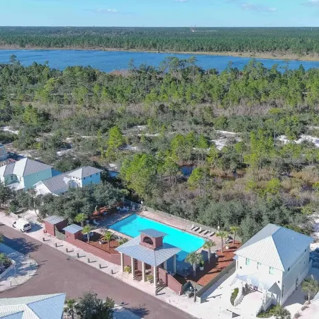 Lux 5BR House @ Tannin, Pool, Steps To Private Beach Access, Walk To Restaurants