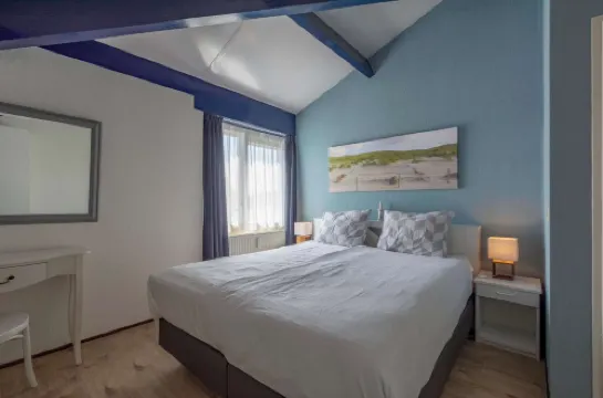 Beach Lodge in Callantsoog Near Dunes