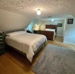 RIVERSIDE RETREAT - an outdoor enthusiasts and bikers DREAM Location! Hotels in Fries