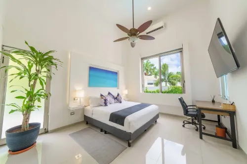 The Castle II - Modern Villa with Private Pool at a Safe Gated Community