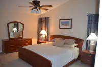 Palm Harbor style family resort Hotels in Palm Harbor