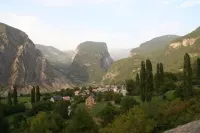 Miguelo apartments for 4 people Hotel a Sobrarbe