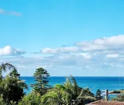 Calypso on Collins - Ocean Views, Town Centre