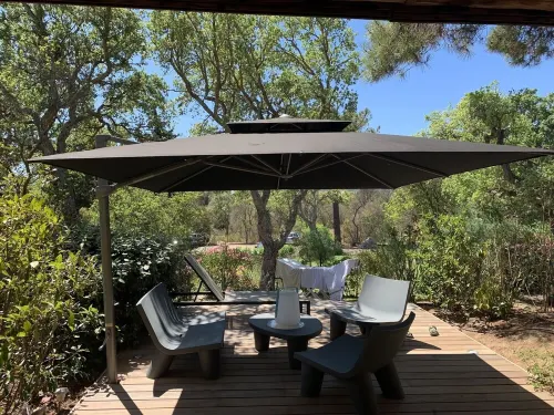 At 150 m from the beach of Santa Giulia