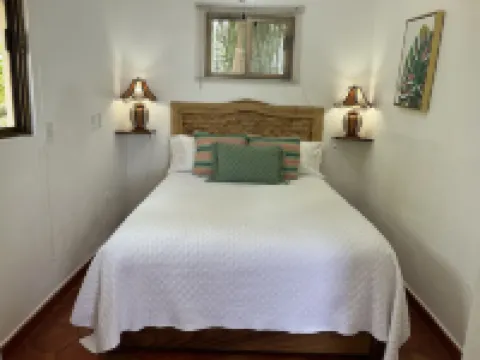 One bedroom oceanfront guesthouse.