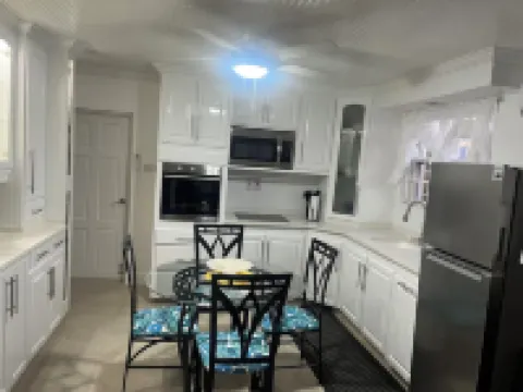 The Palms Areca-Attractive, Alluring and Aesthetically artistic ドゥランツのホテル