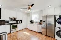 Anna's Alley Cute top floor 3 BD/ House Heart of SLC