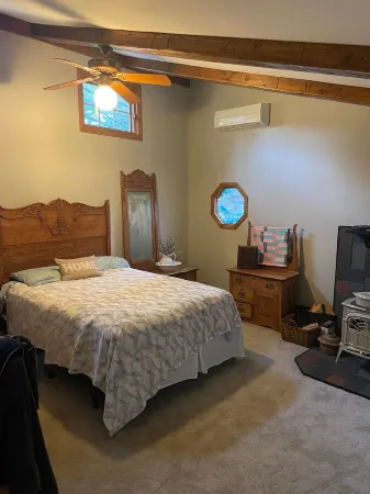 Taylor Pond Lake House with Private beach