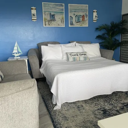 St Thomas Ocean View hide away!