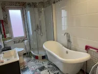 90 m2 family apartment in a new villa 16km from Berlin center with up to 3 beds Hotels in Ahrensfelde