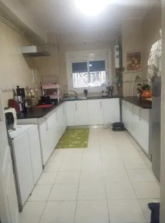 Appartement Bab Ezzouar Отели рядом с достопримечательностью «Bordj Tamentfoust»