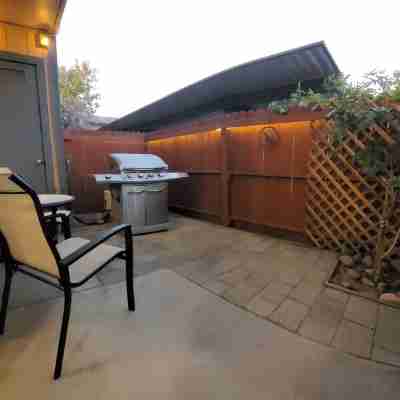 Cozy condo in Sparks, NV close to dining, shopping, and entertainment. Hotel Exterior